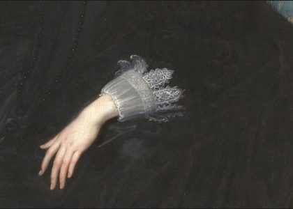 Fig. 103.b Detail of the dress after inpainting